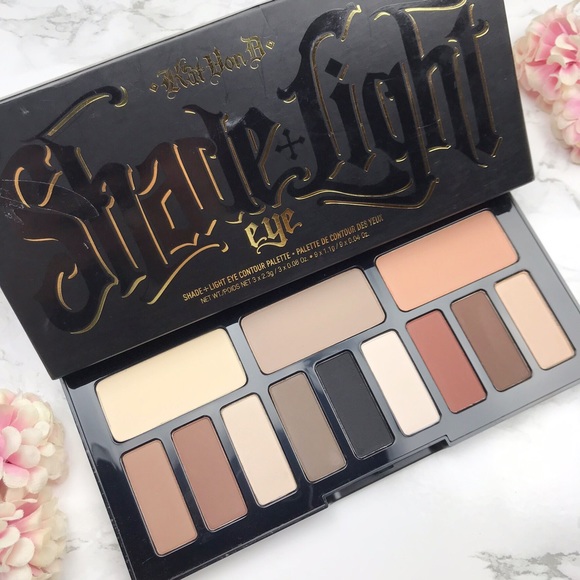 Kat Von D Other - Kat Von D Shade & Light Eye Contour Palette